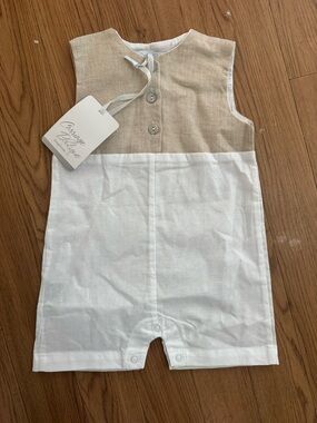 Carriage Boutique John John 9M